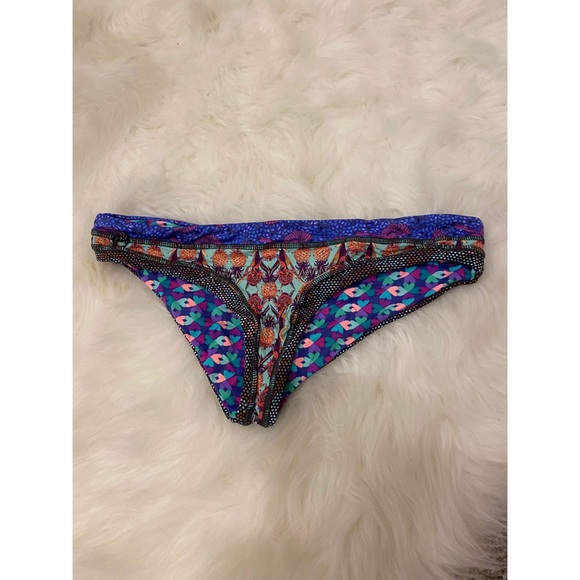 MAAJ CHEEKY BOTTOMS - Picture 1 of 4